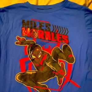 Gamerverse Marvel Miles Morales Boys shirt XL